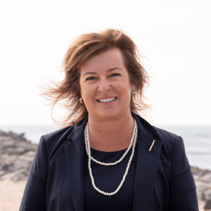 Manasquan Bank Introduces Christina Paccione as VP, Commercial Lender